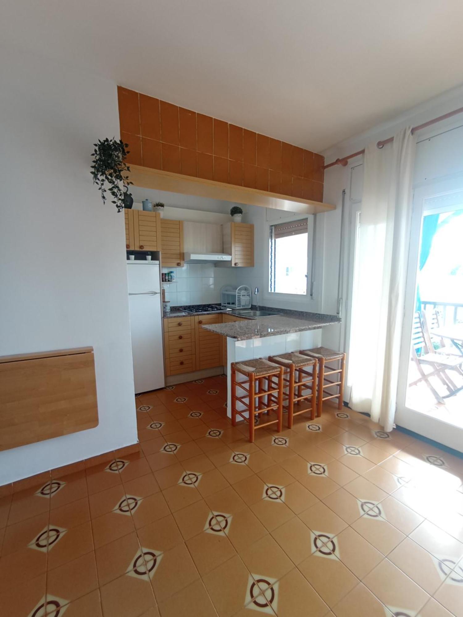 Apartamento, 3° Linea De Playa Cubelles Exterior foto